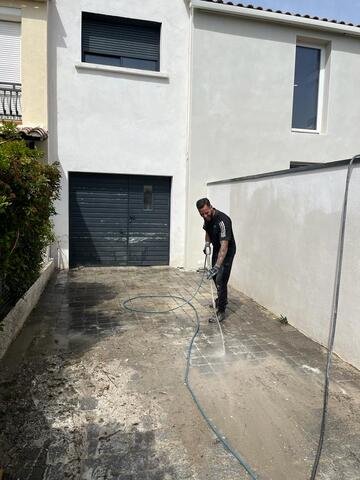 Rénovation d'une villa en enduit taloche lisse à Juvignac