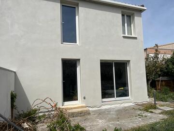 Rénovation d'une villa en enduit taloche lisse à Juvignac